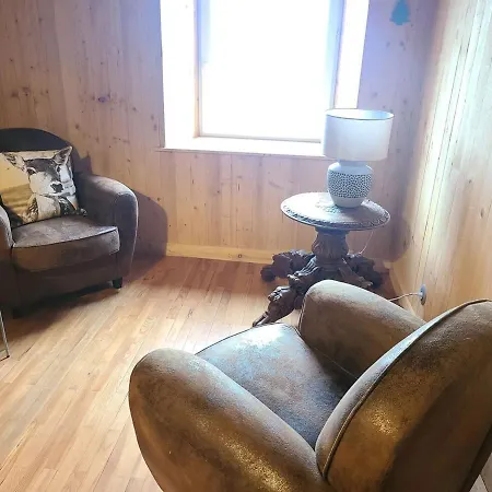 度假居 Maison Familiale Renovee Au Coeur De La Vallee, Ideal Pour 6 Personnes, Proche Vittel Et Contrexeville - Fr-1-589-485 *